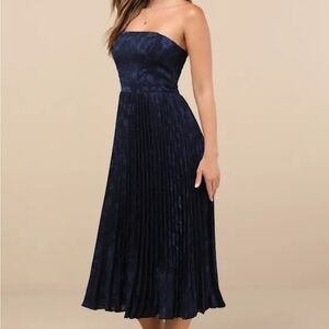 Lulu's Midnight Blue Strapless Dress